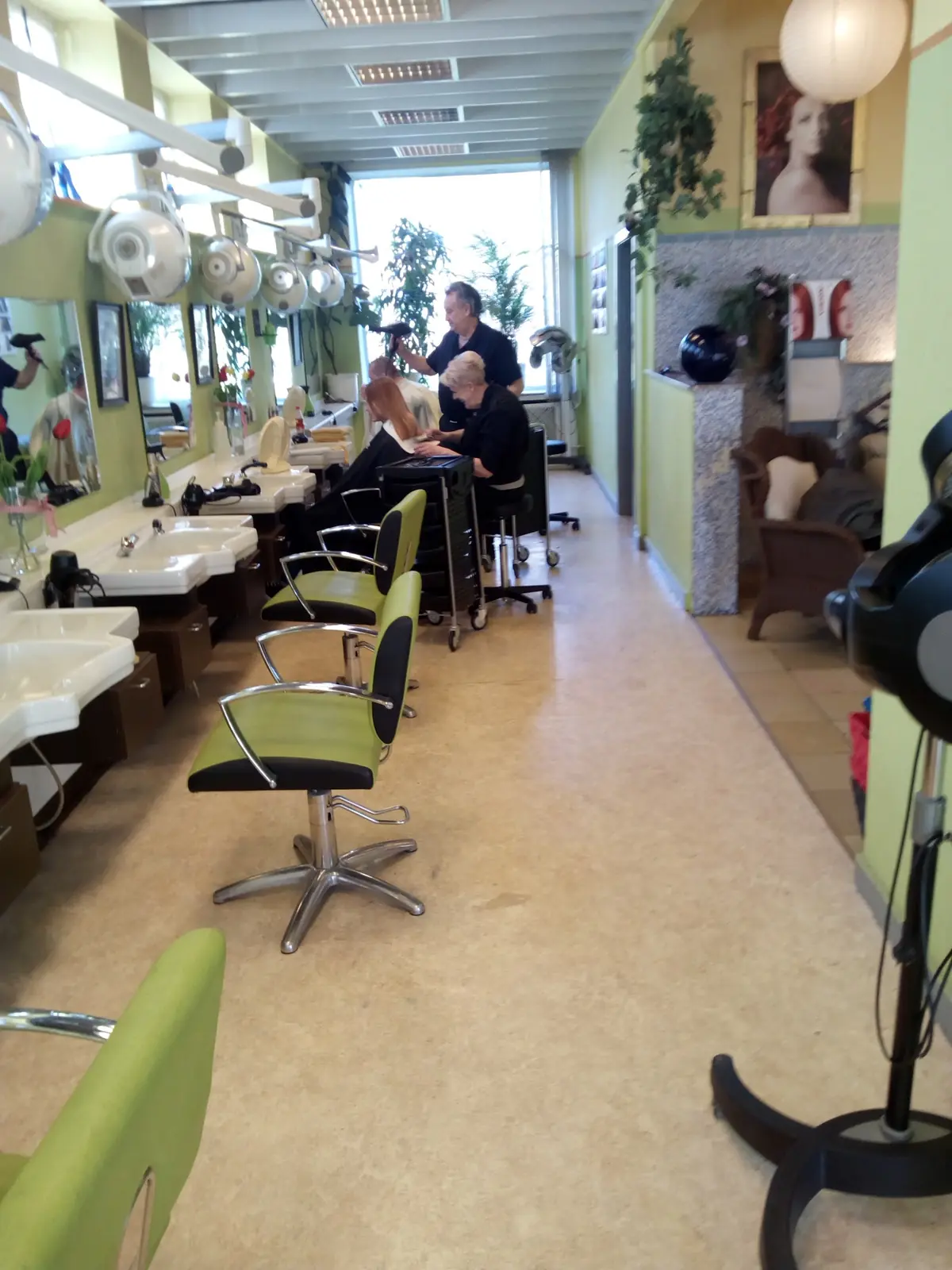 Bernd Schwenk FriseurMstr.