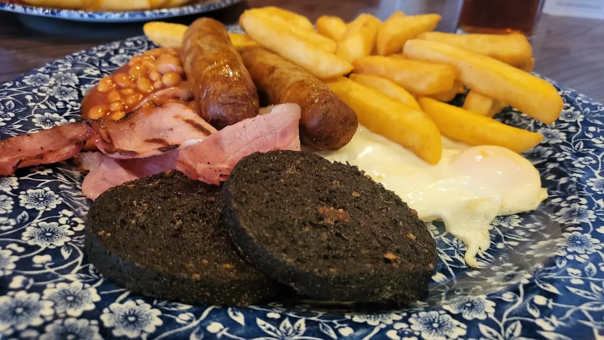 Perkin Warbeck — Bars in Taunton