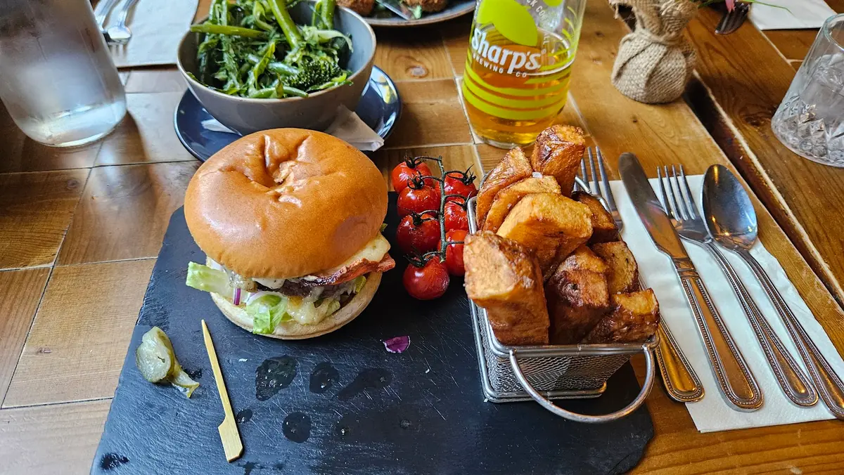 The Ship Inn — Bars in Wadebridge
