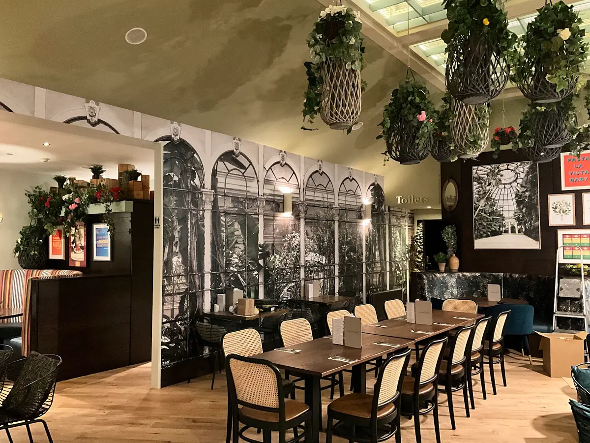 Cecchini’s Italian restaurant photo (photo 3 of 3)