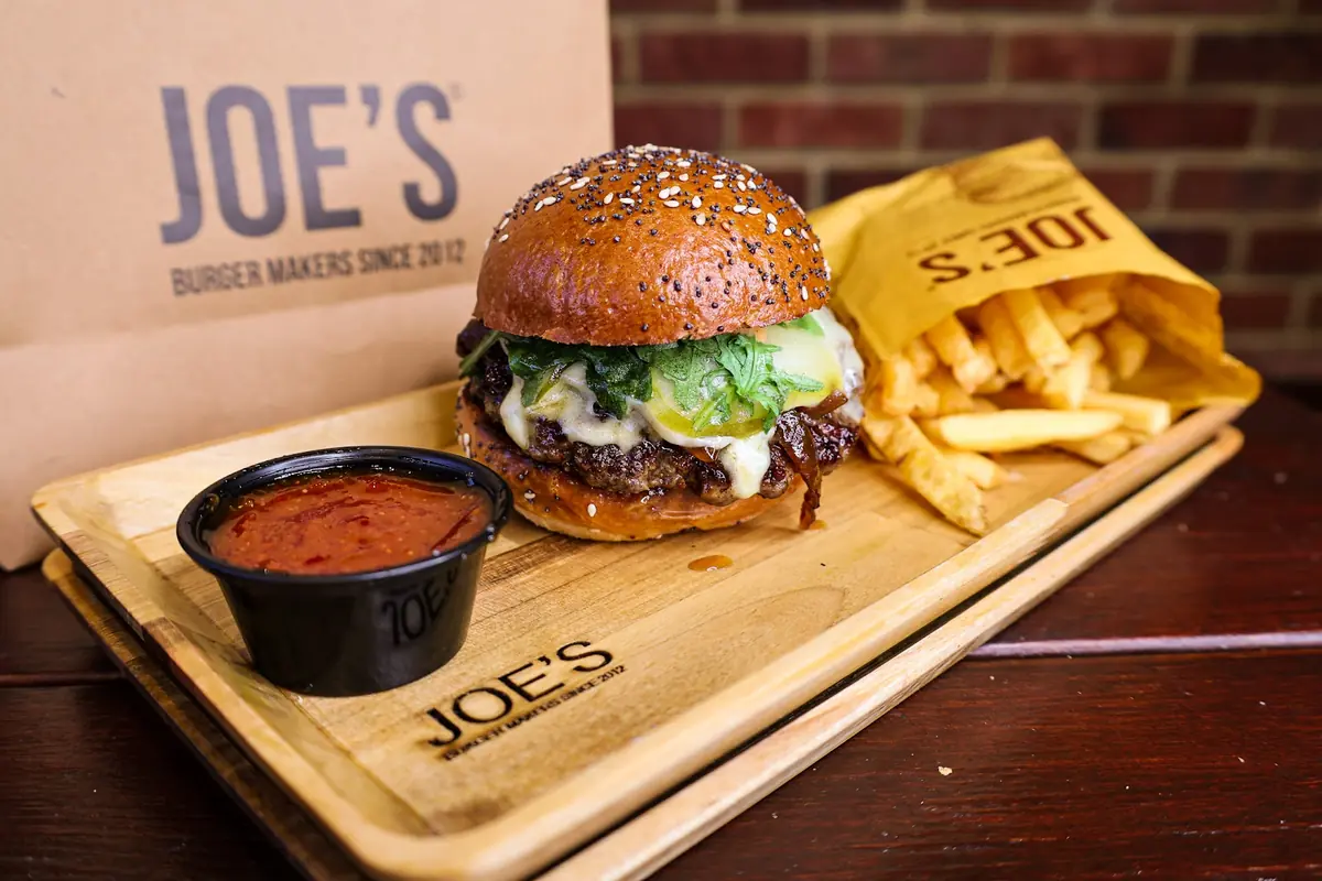 Joe's burger house — Burger restaurants in Lancing