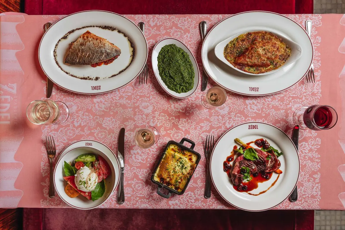 Brasserie Zedel photo (photo 3 of 3)