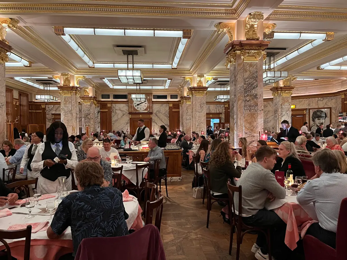 Brasserie Zedel photo (photo 2 of 3)