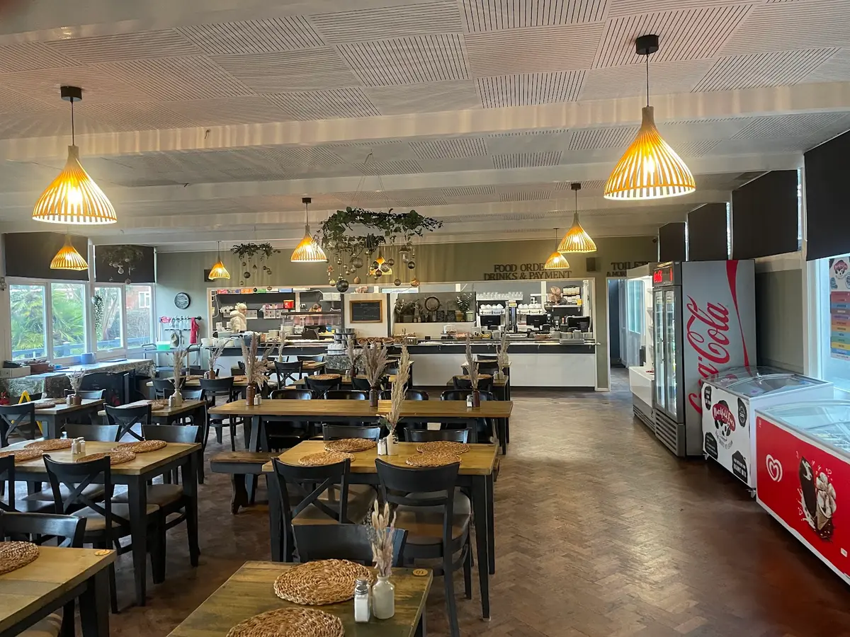 Marine Gardens Restaurant. photo (photo 1 of 3)
