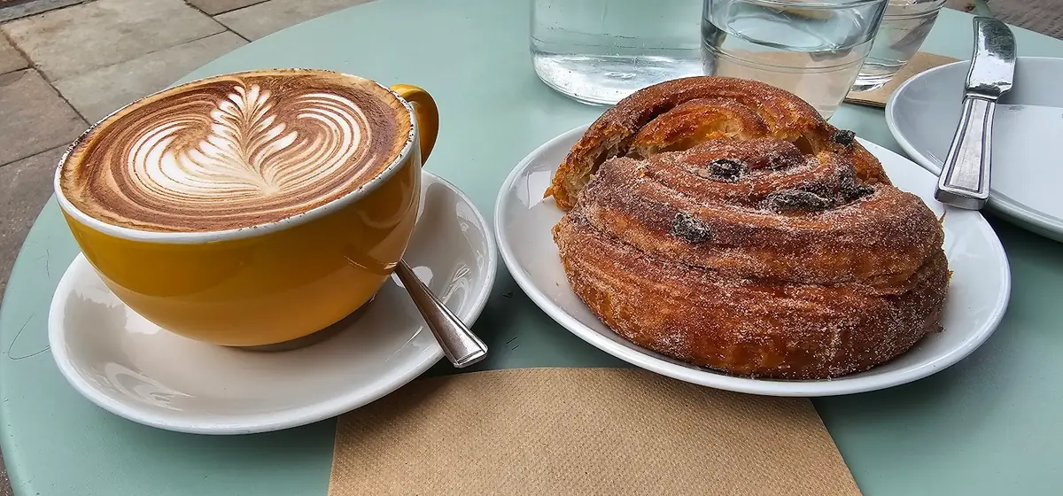 Bear + Wolf Cafe — Cafes in London