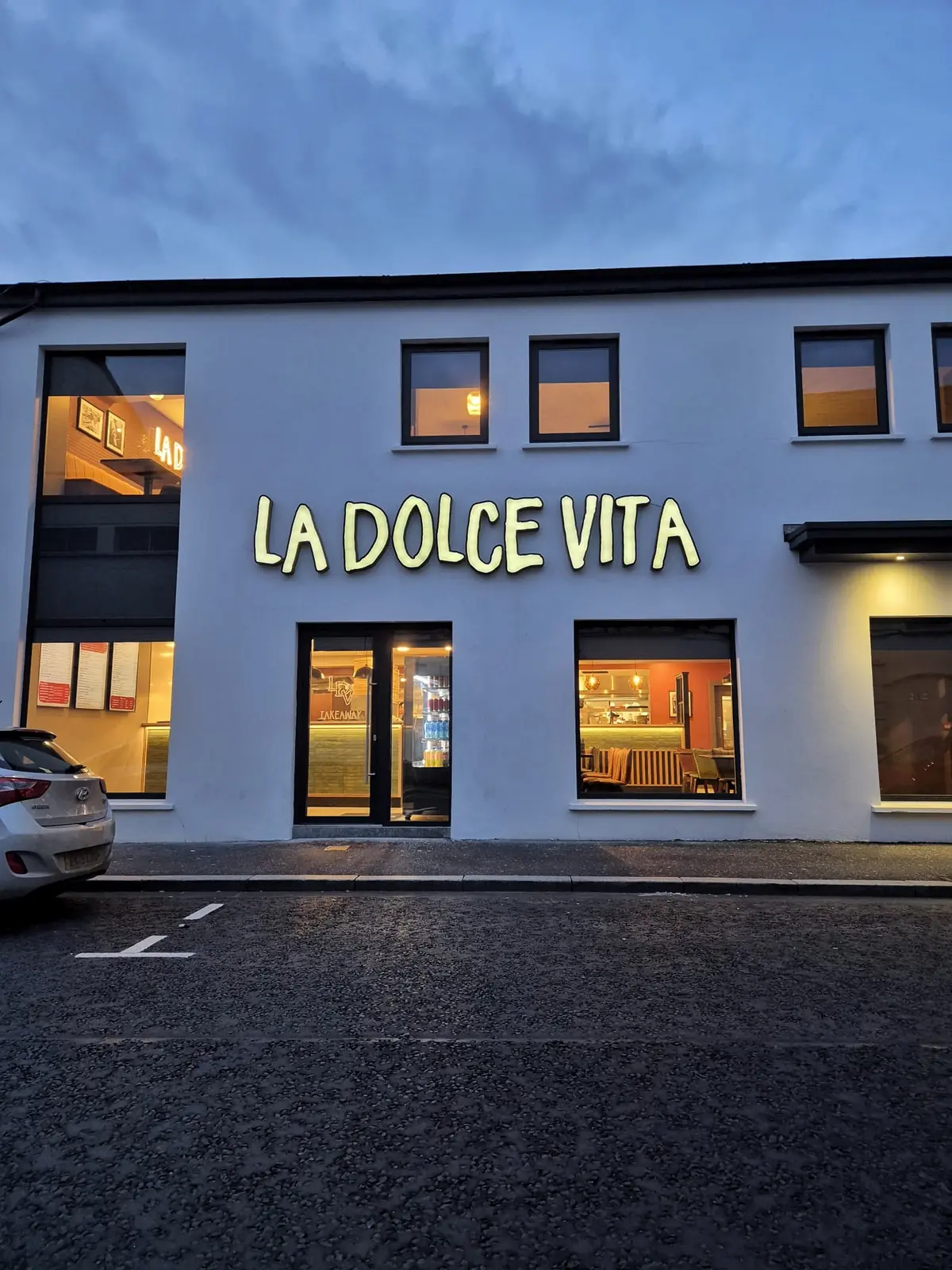 La Dolce Vita Pizza Restaurant photo (photo 1 of 3)