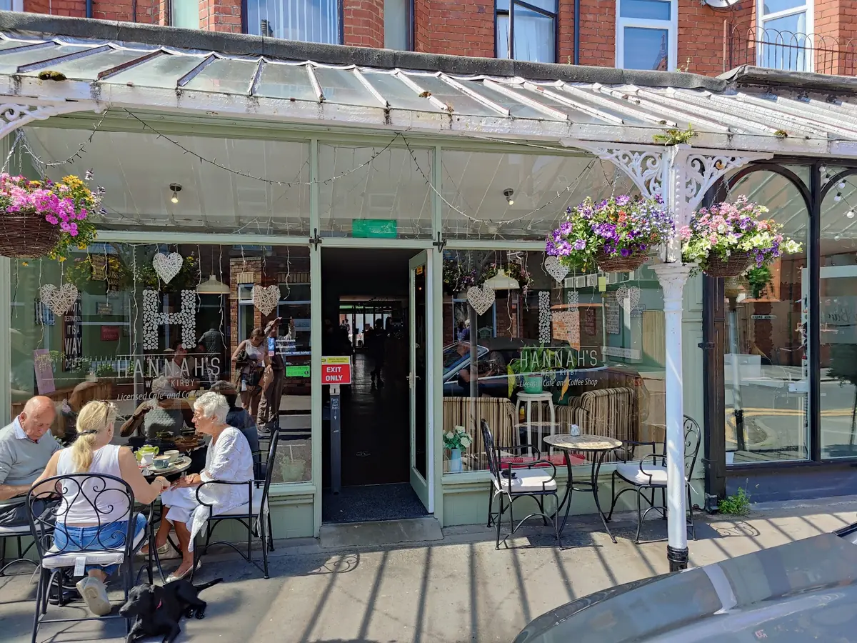 Hannah's, Wirral
