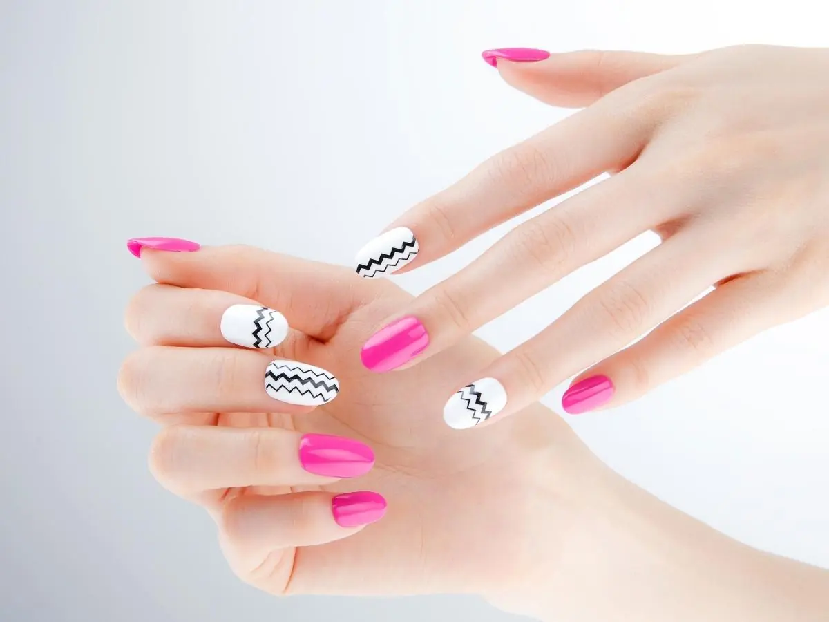 Jenny's Nails — Nail Salons in Centralia