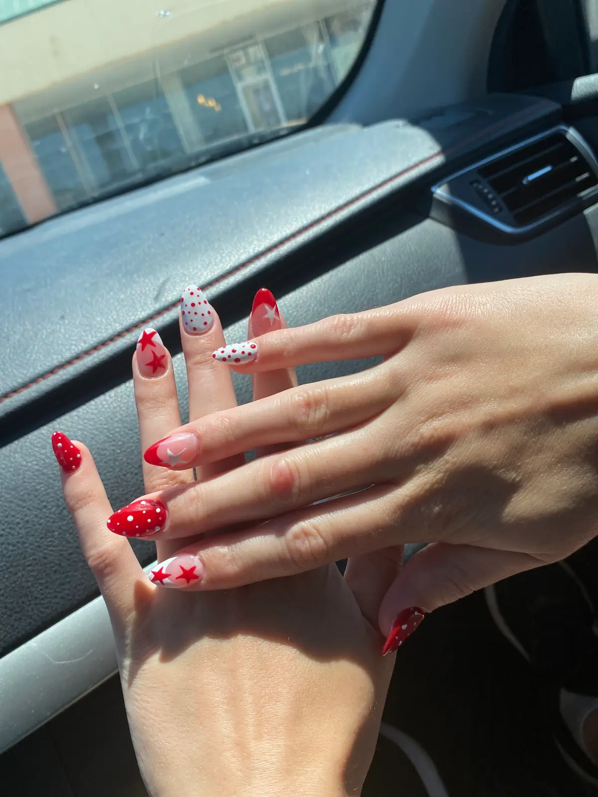 Jenny's Nails photo (photo 1 of 3)