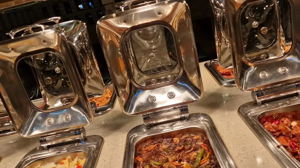 W2 World Buffet photo (photo 2 of 3)