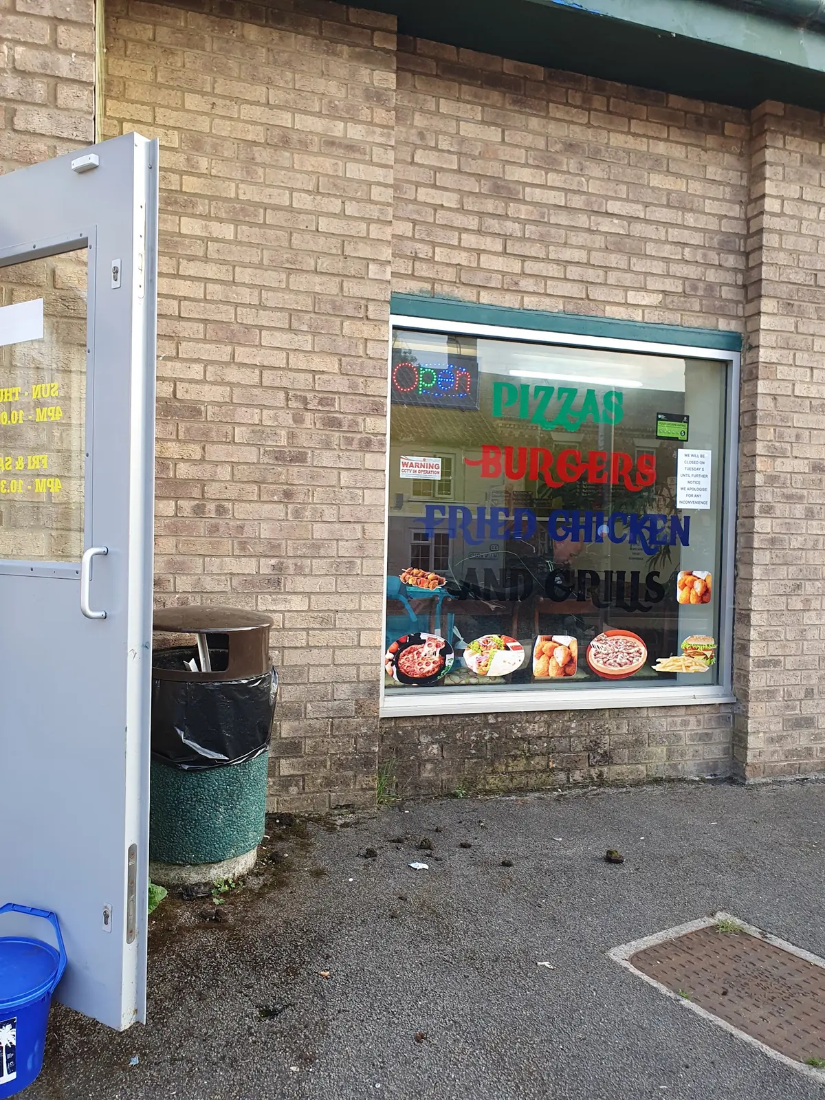Pizza Place photo (photo 3 of 3)