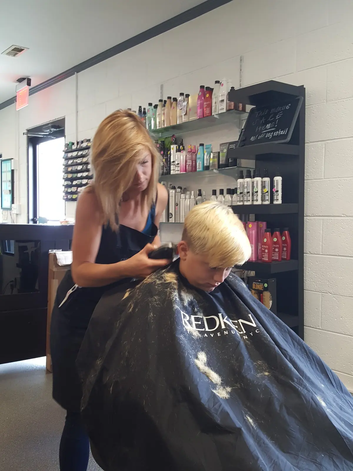 Special Touch Hair Salon photo (photo 2 of 3)