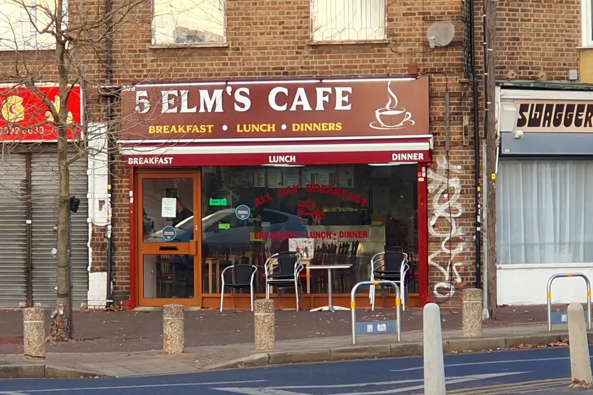 Inside 5 Elm's Cafe, Dagenham