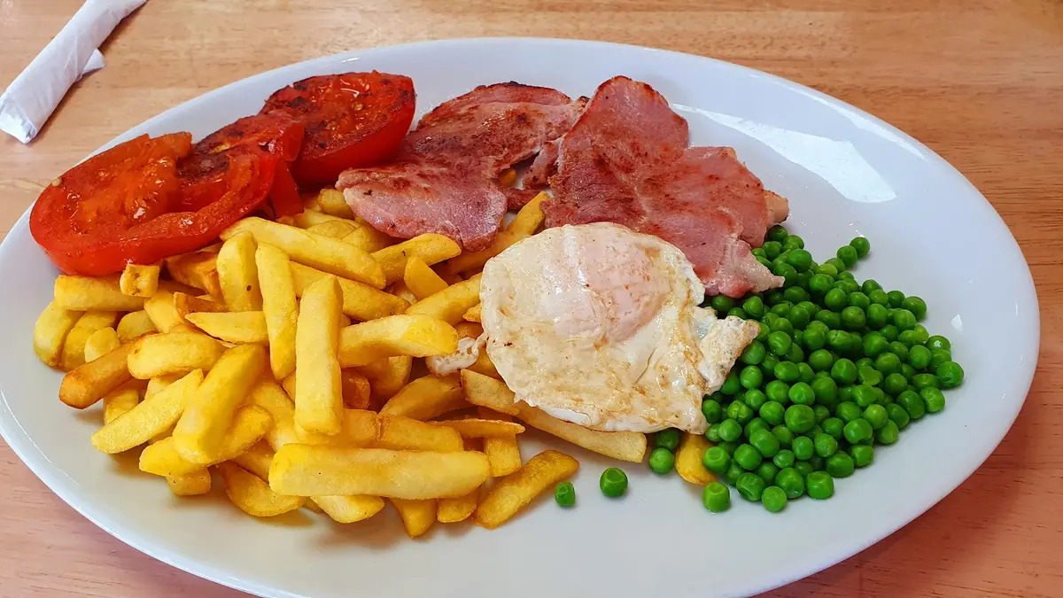 5 Elm's Cafe photo (photo 1 of 3)