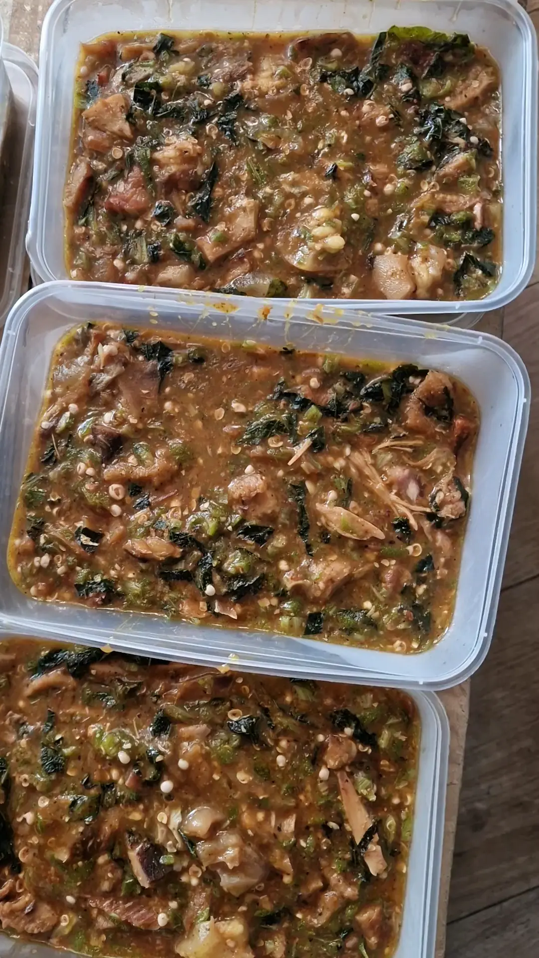 Abike oloogun ebi kitchen photo (photo 1 of 3)