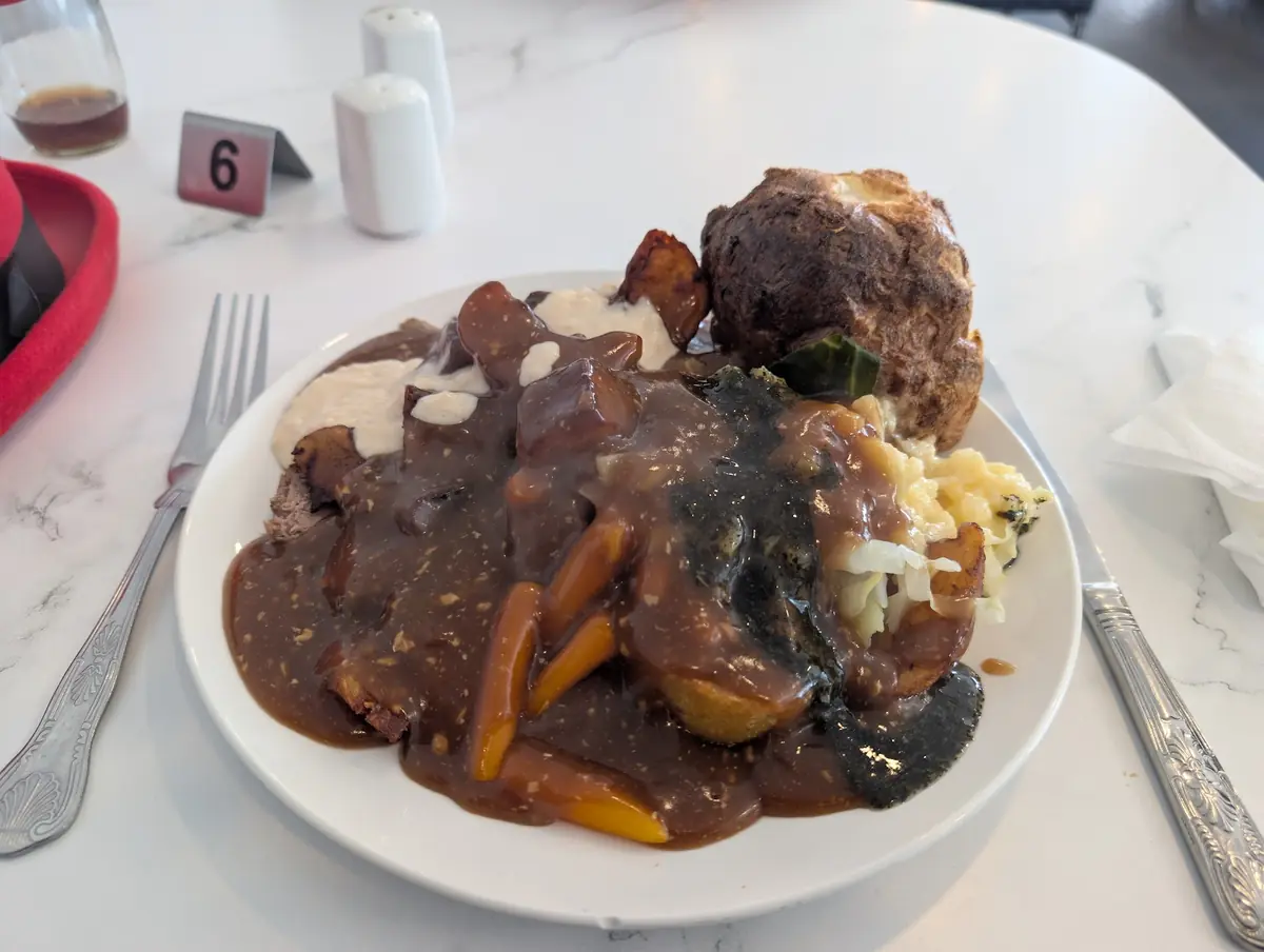 Dewey's Diner photo (photo 3 of 3)