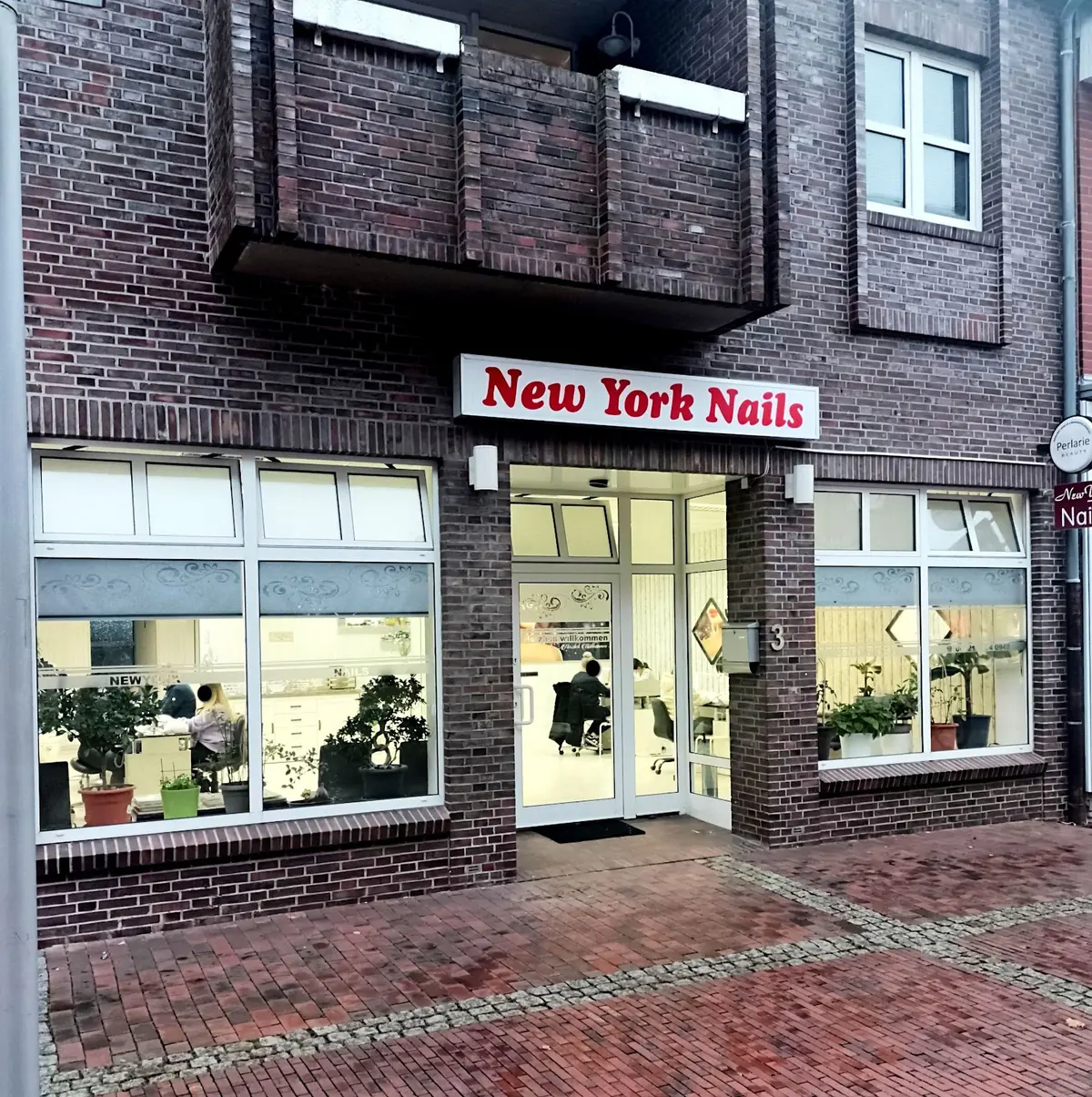 Newyork Nails photo (photo 1 of 3)