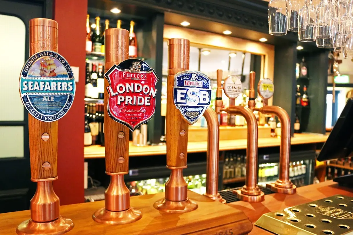 The Lock Stock & Barrel, Newbury photo (photo 2 of 3)