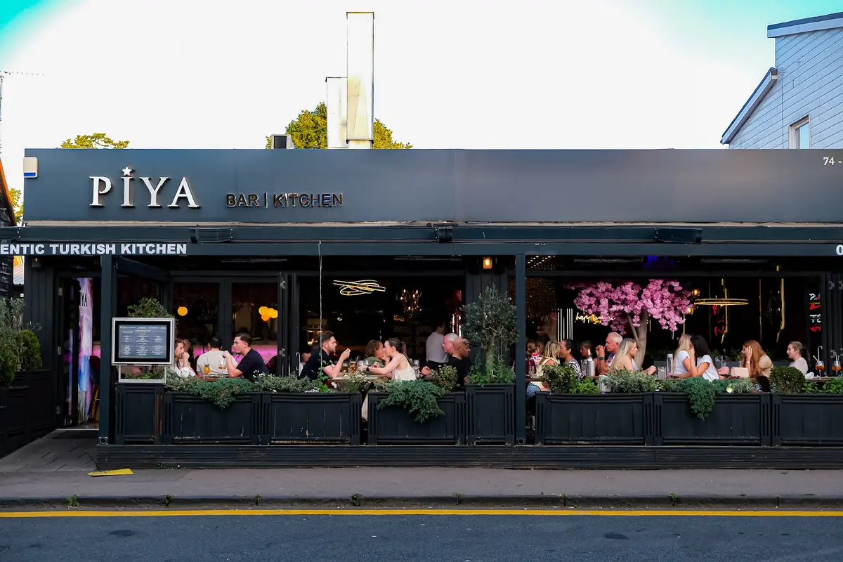 Piya Bar & Kitchen photo (photo 1 of 3)