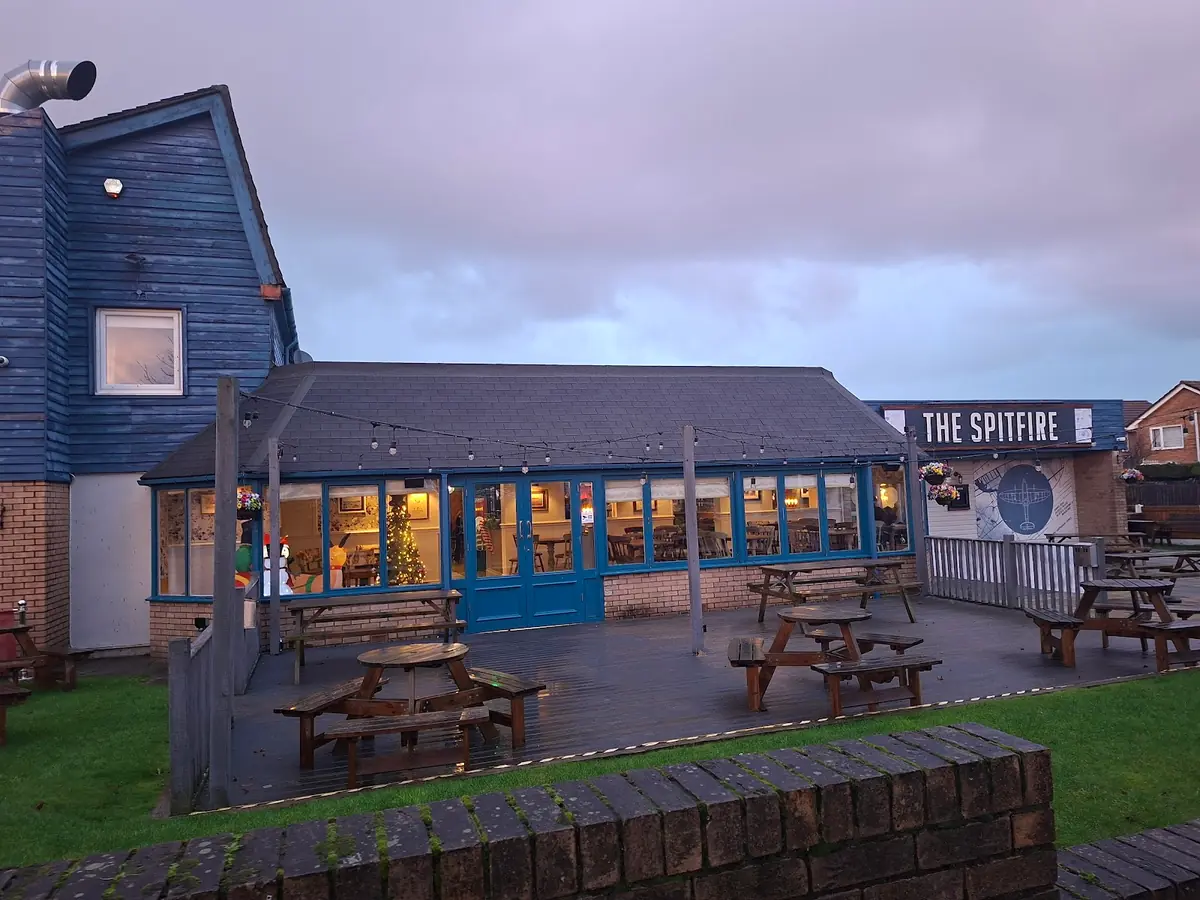The Spitfire Ainsdale photo (photo 3 of 3)