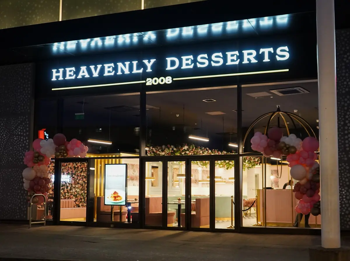 Heavenly Desserts Fountain Park, Edinburgh — Restaurants in Edinburgh