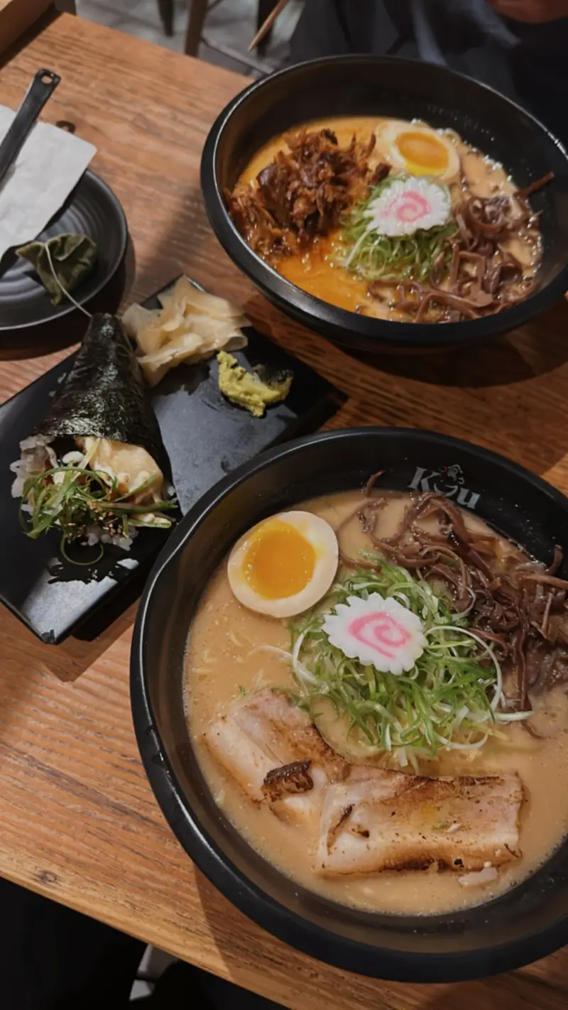 Kuu photo (photo 2 of 3)