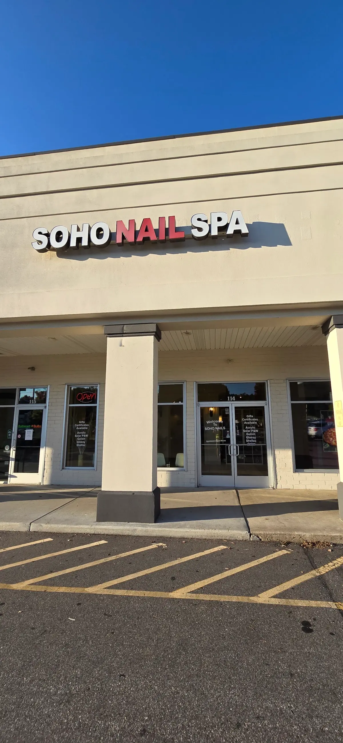 Soho Nail Spa photo (photo 1 of 3)