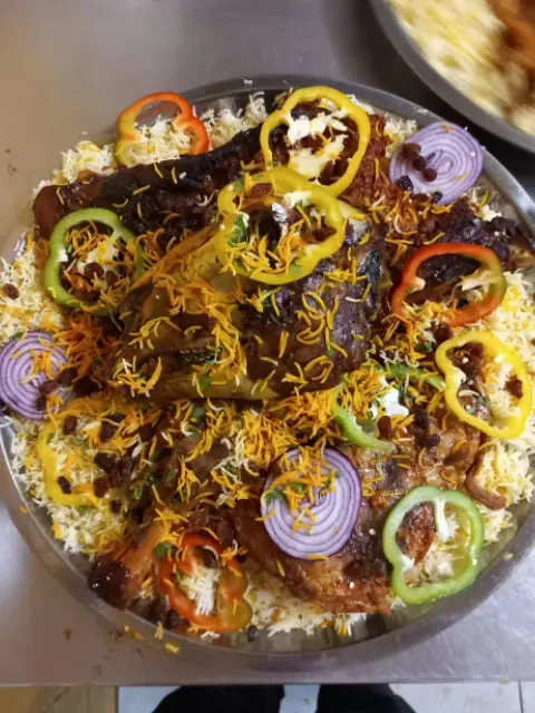 Al Fursan Restaurant photo (photo 1 of 3)
