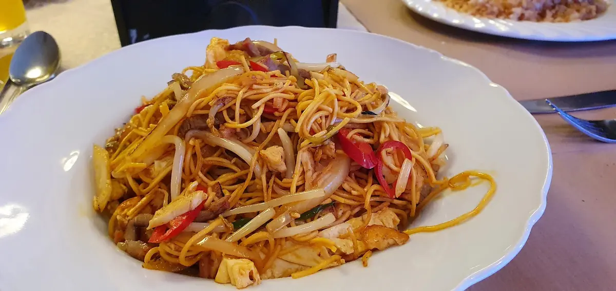 China Garden Restaurant photo (photo 3 of 3)