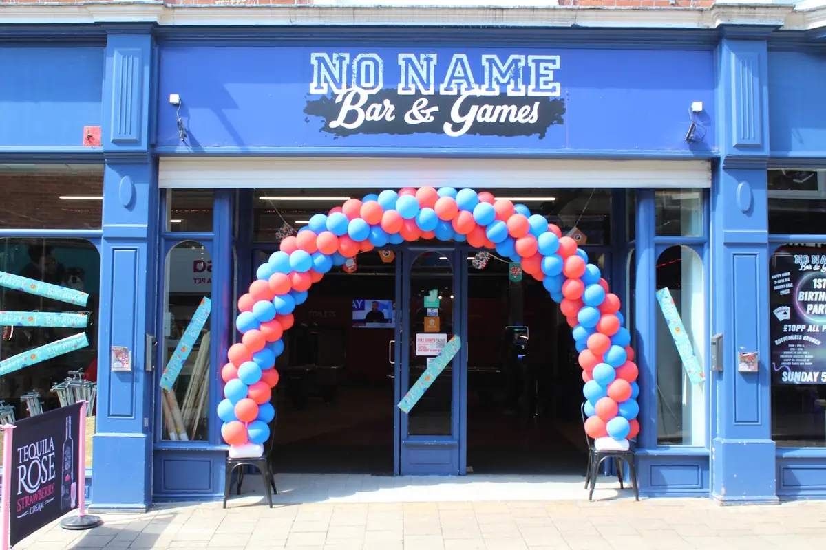 No Name: Bar & Games photo (photo 1 of 3)