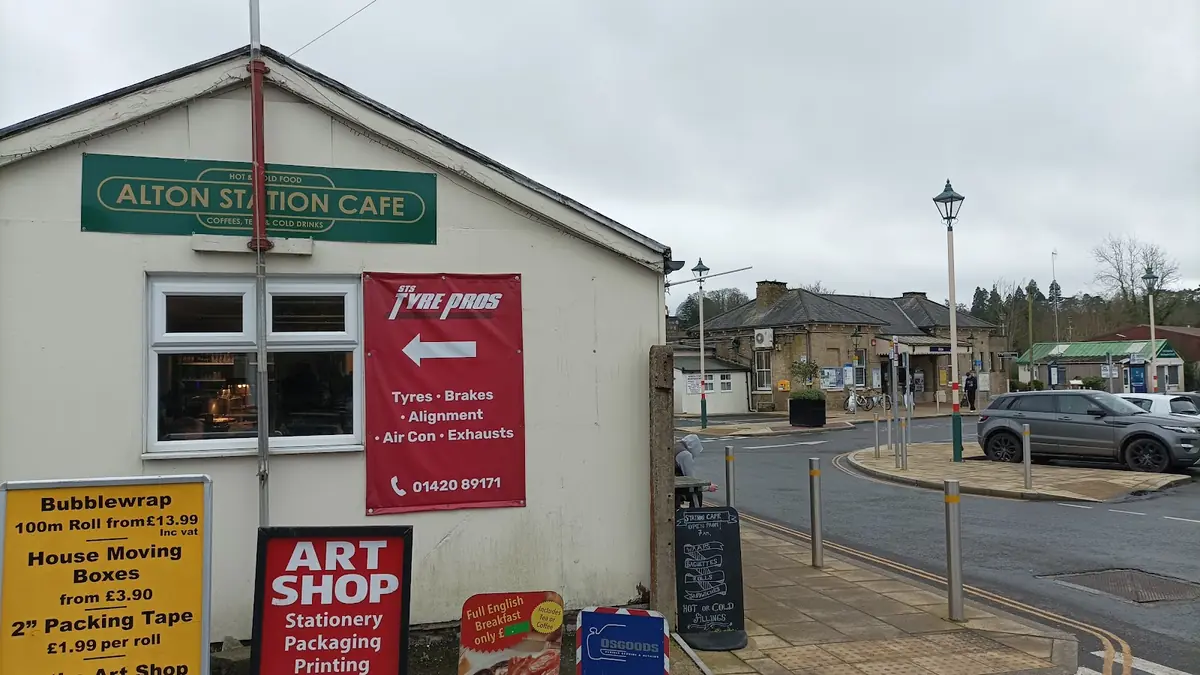 Station Cafe photo (photo 1 of 3)