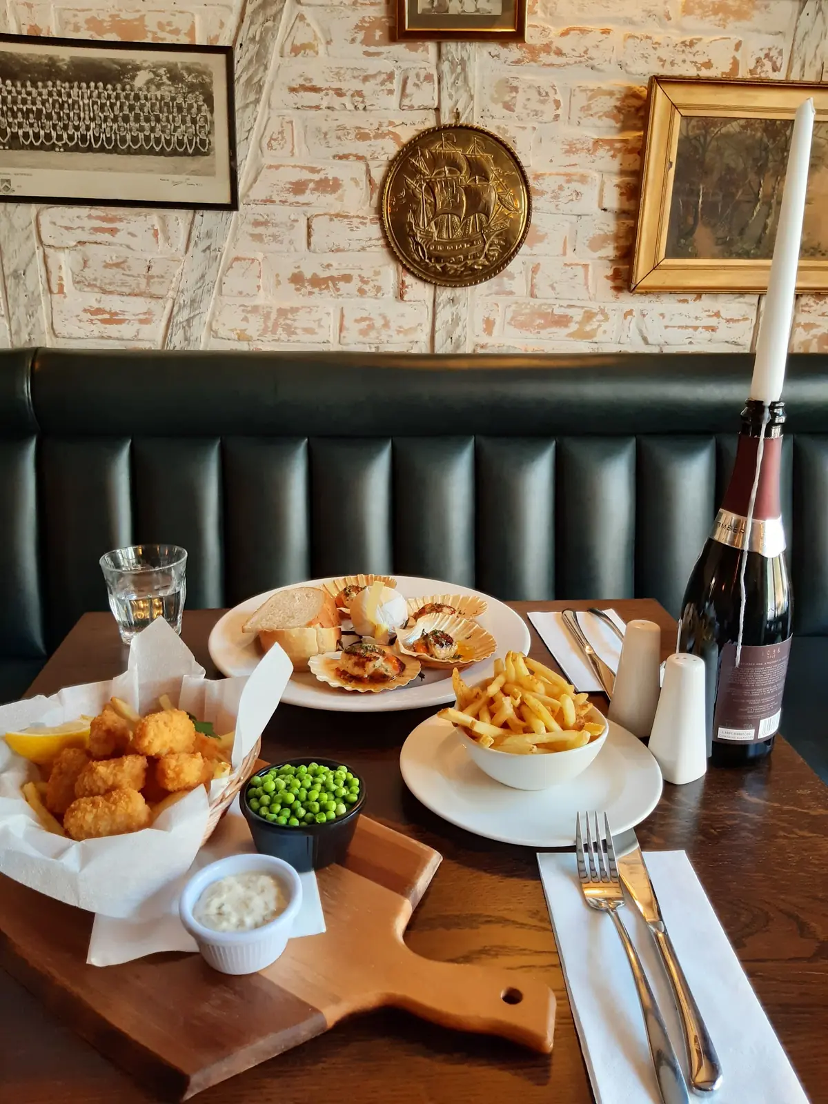 Stubbs Restaurant — Steakhouses in Ashford