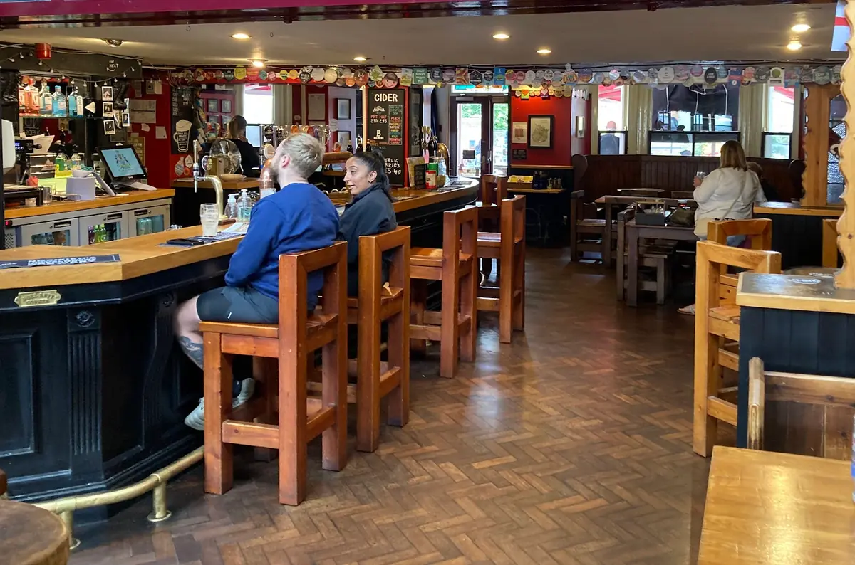 Coach and Horses photo (photo 1 of 3)