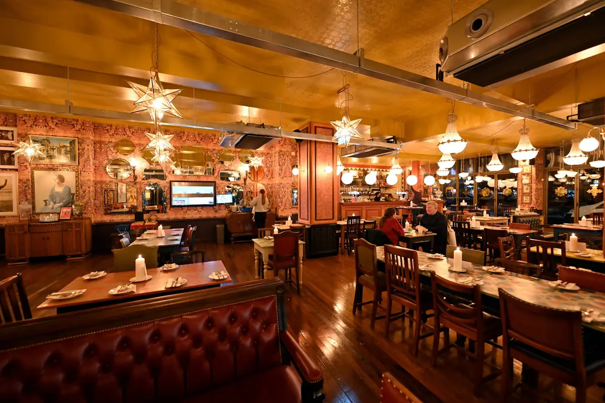Romano Lounge — Restaurants in Colchester