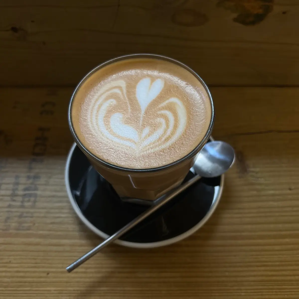 LIFT COFFEE — Cafes in London
