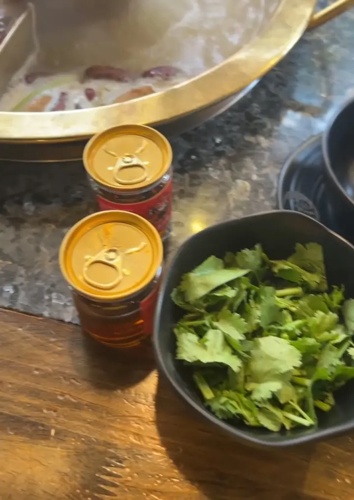 Xiong Qi Hotpot Birmingham photo (photo 2 of 3)