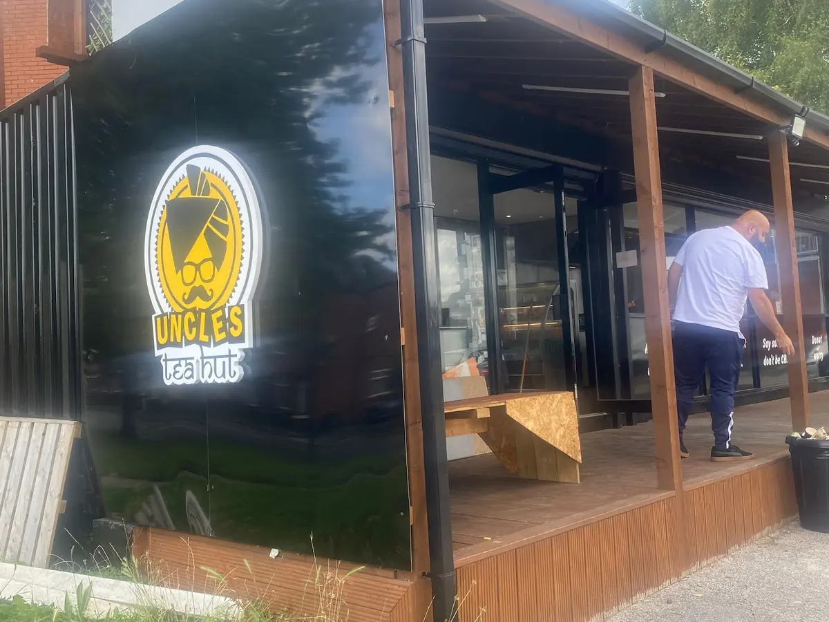 Uncle's Tea Hut — Cafes in Oldham