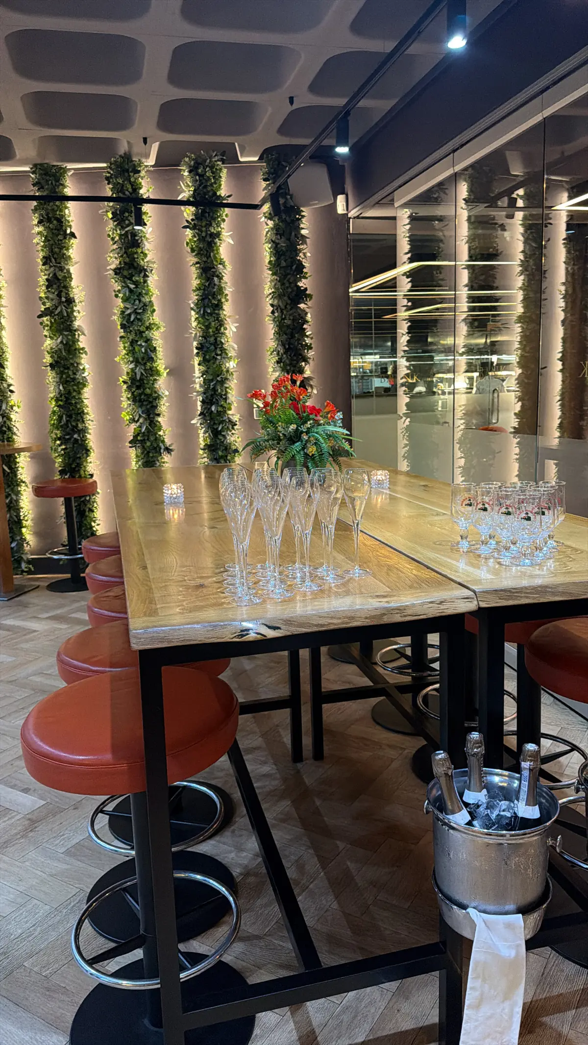 Bank Restaurant Bar & Grill photo (photo 2 of 3)