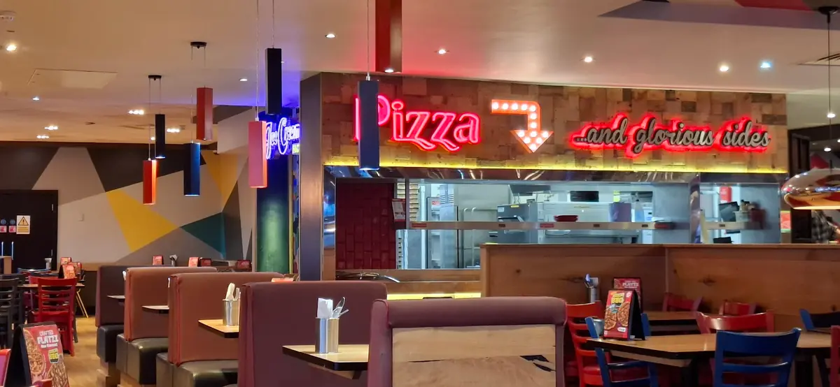 Pizza Hut Restaurants Northampton Sixfields photo (photo 2 of 3)