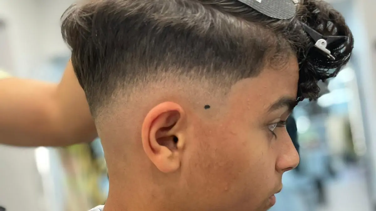 Al Hanin Friseursalon — Hair Salons in Neustadt Am Rubenberge