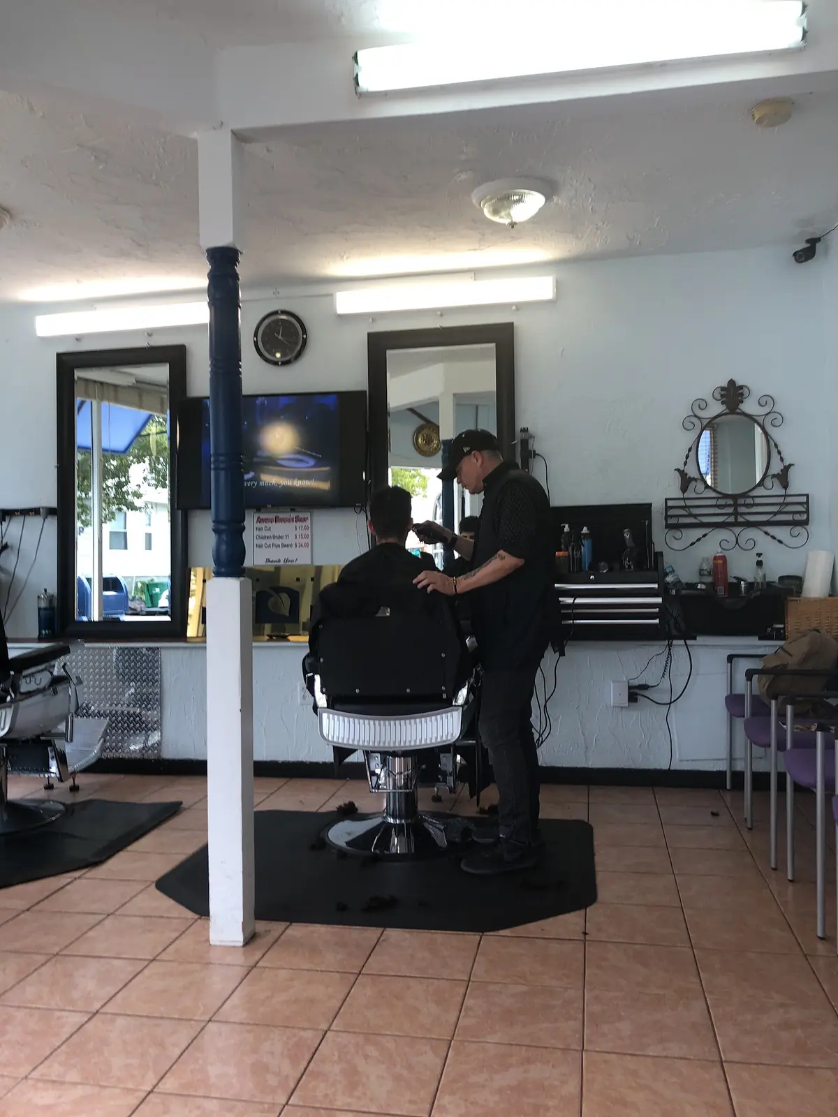Adam's Barber Shop photo (photo 2 of 3)