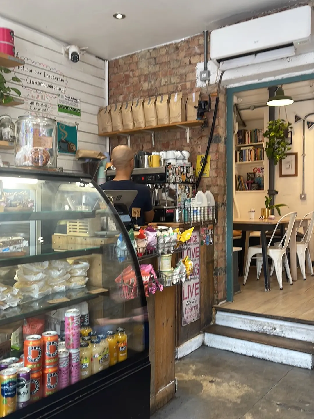 Cinnamon Coffee Shop photo (photo 2 of 3)