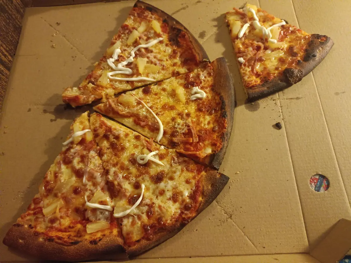 Pizza Plus photo (photo 2 of 3)