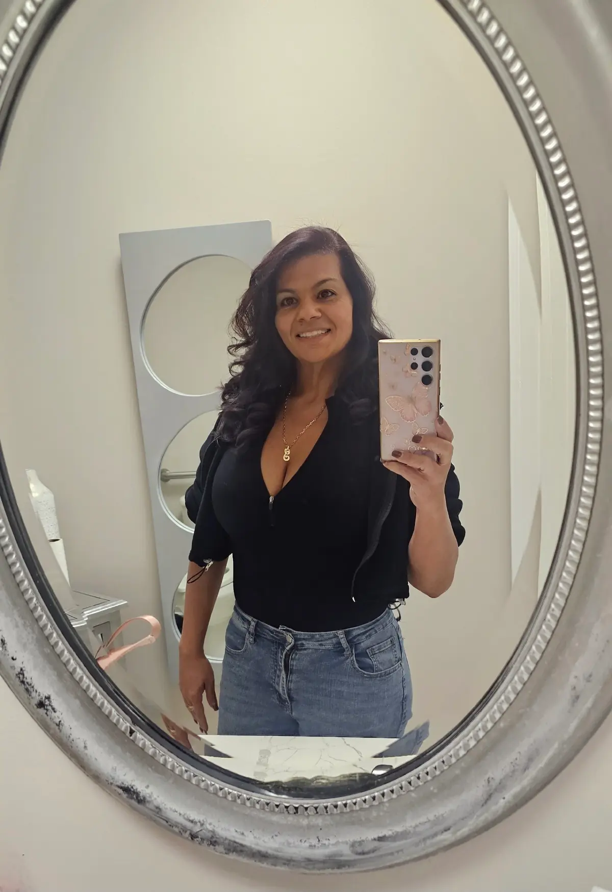 Yvelisse Salon (Dominican Hair Salon) photo (photo 2 of 3)