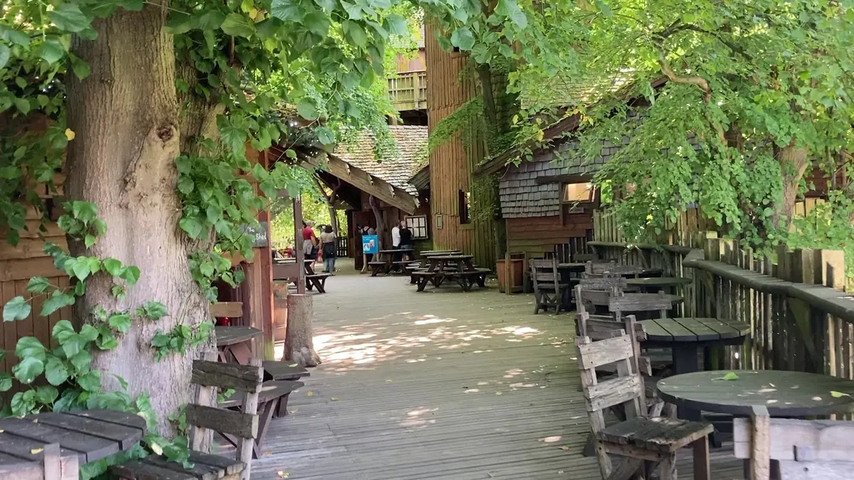 The Treehouse Restaurant photo (photo 1 of 3)