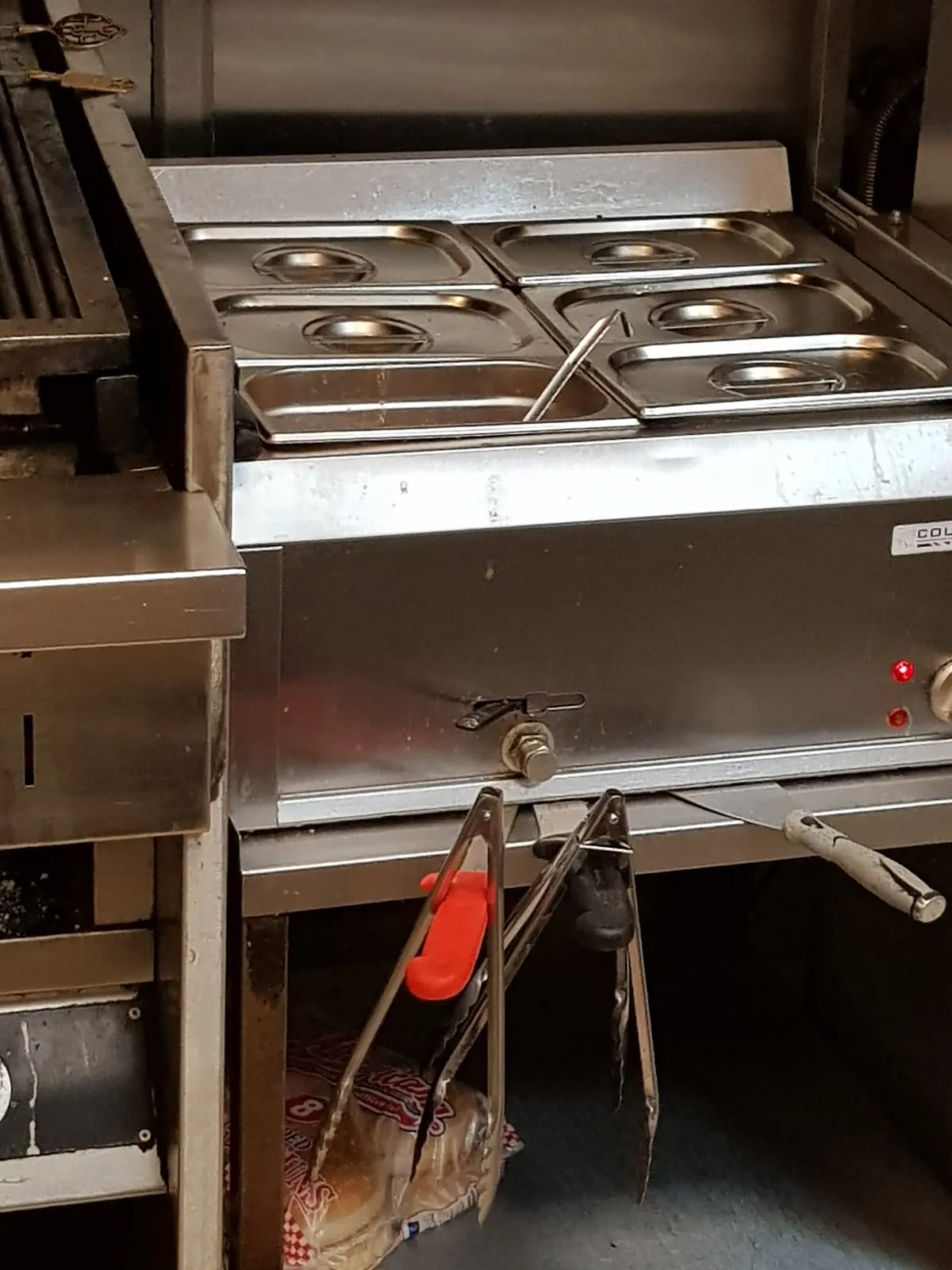 Legends Kebab House photo (photo 3 of 3)