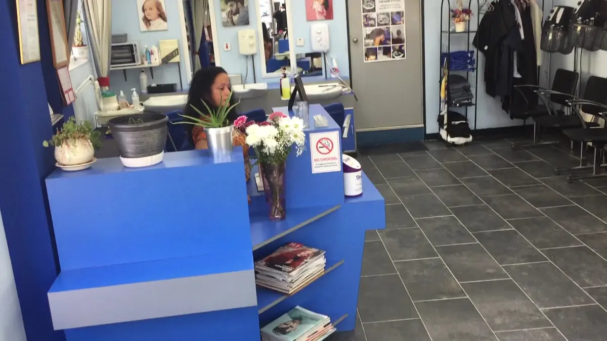 Sheilas The Hair Stylist (Specialises in Perm’s Unisex)