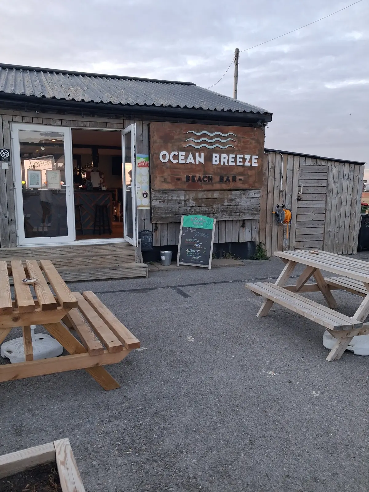 Ocean Breeze Beach Bar photo (photo 3 of 3)