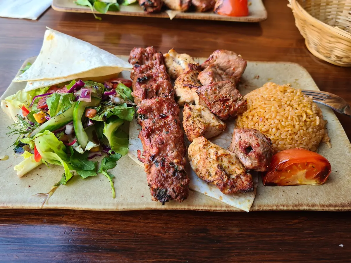 Elif Turkish Barbeque Restaurants - Wickersley photo (photo 3 of 3)