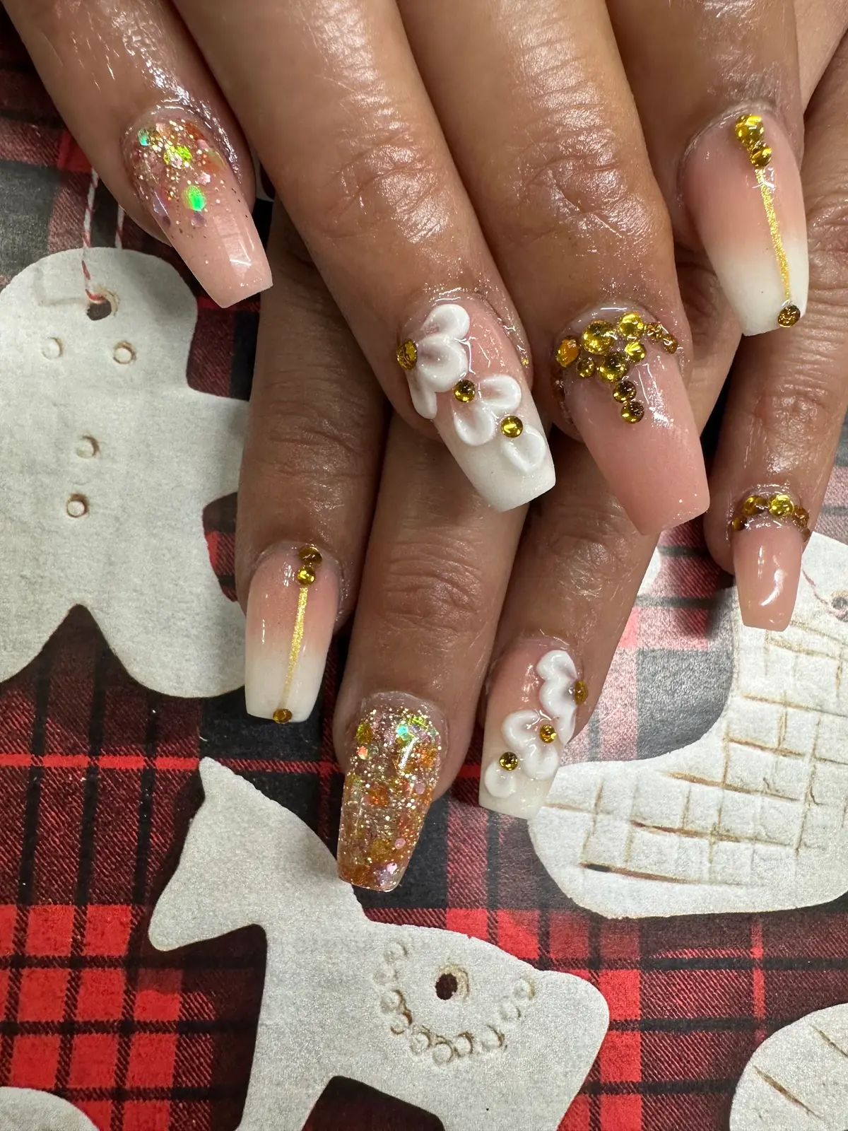 Lovely Nails — Nail Salons in Rumford